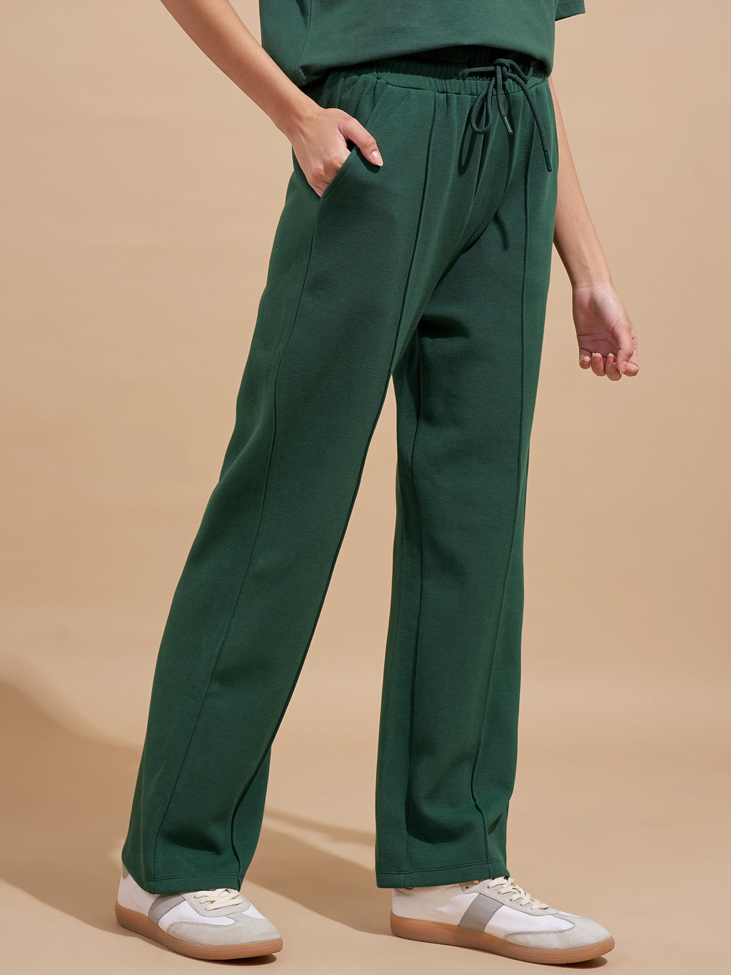 Tokyo Talkies Women Green Regular Fit Track Pant