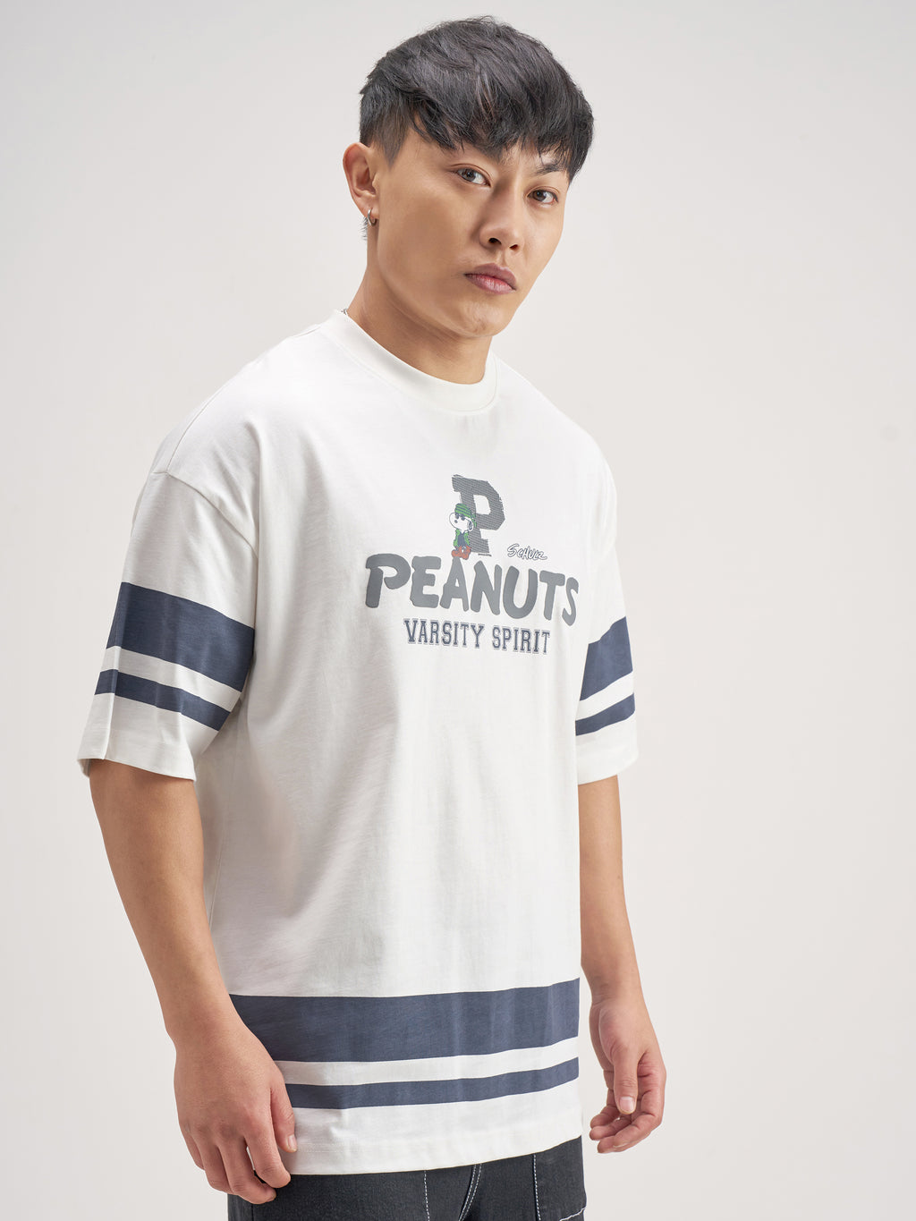 Highlander Men White Peanuts Printed Round Neck Oversized Fit T-Shirt - White - Image 6