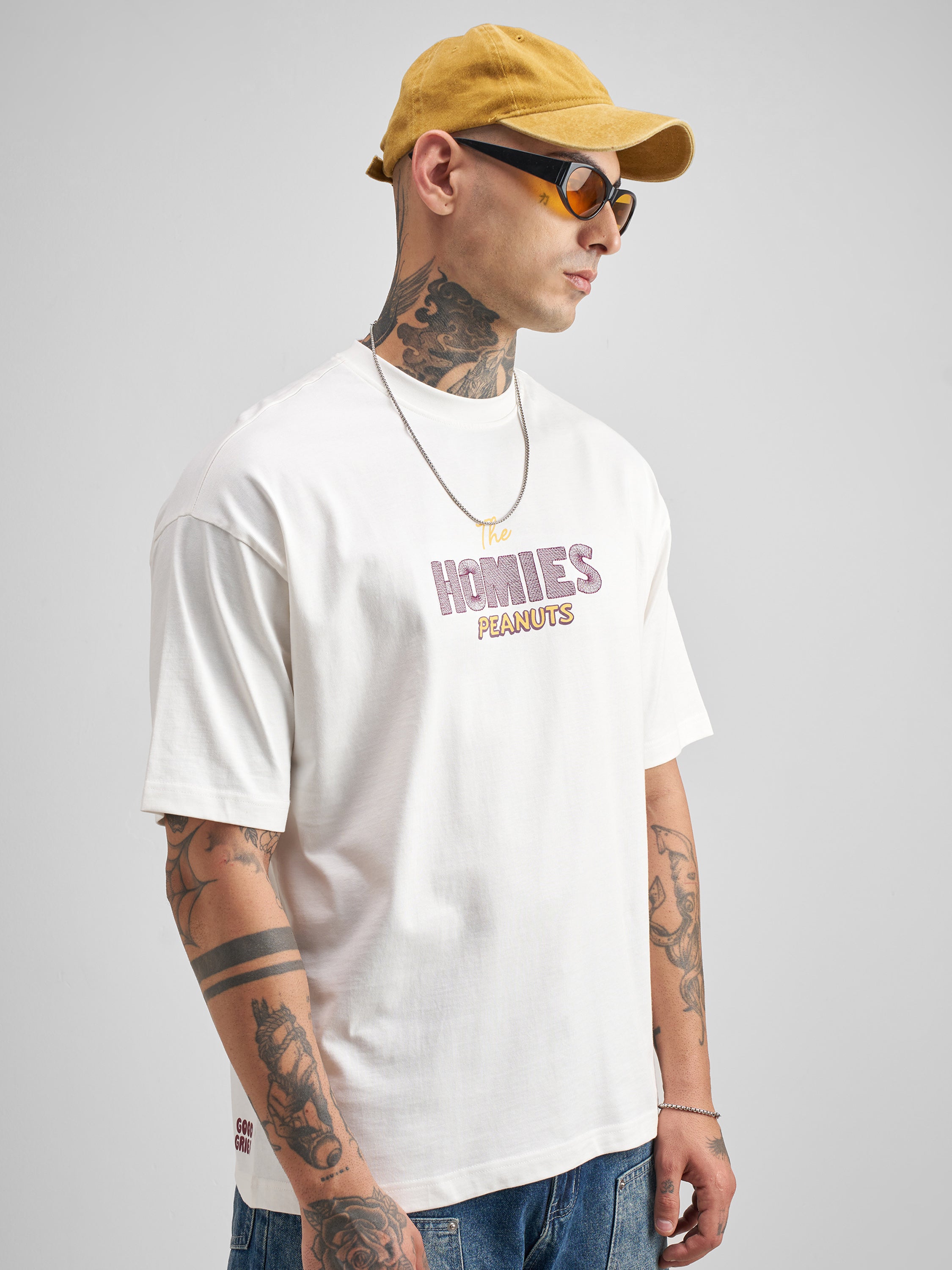 Highlander Men White Peanuts Printed Round Neck Oversized Fit T-Shirt - White - Image 6