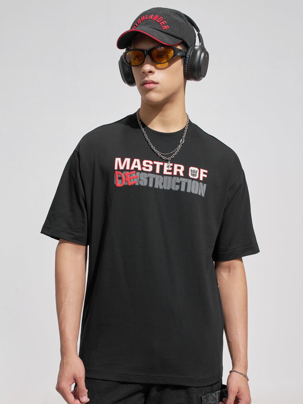 Highlander Men Black Transformers Printed Round Neck T-Shirt