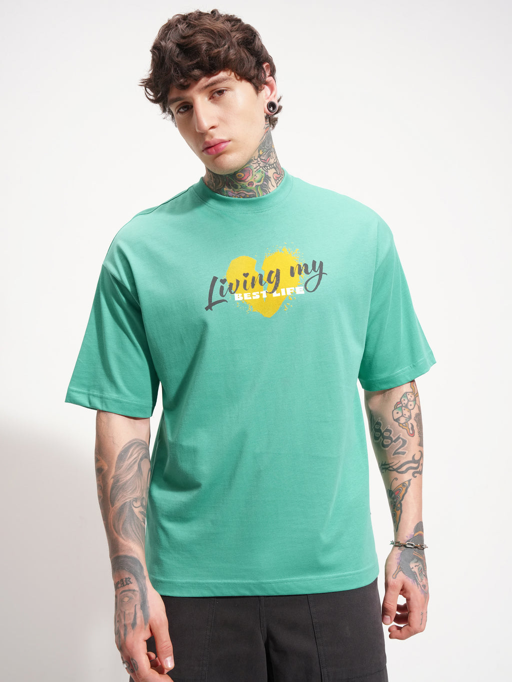 Highlander Men Green Peanuts Printed Round Neck Oversized Fit T-Shirt - Green - Image 3