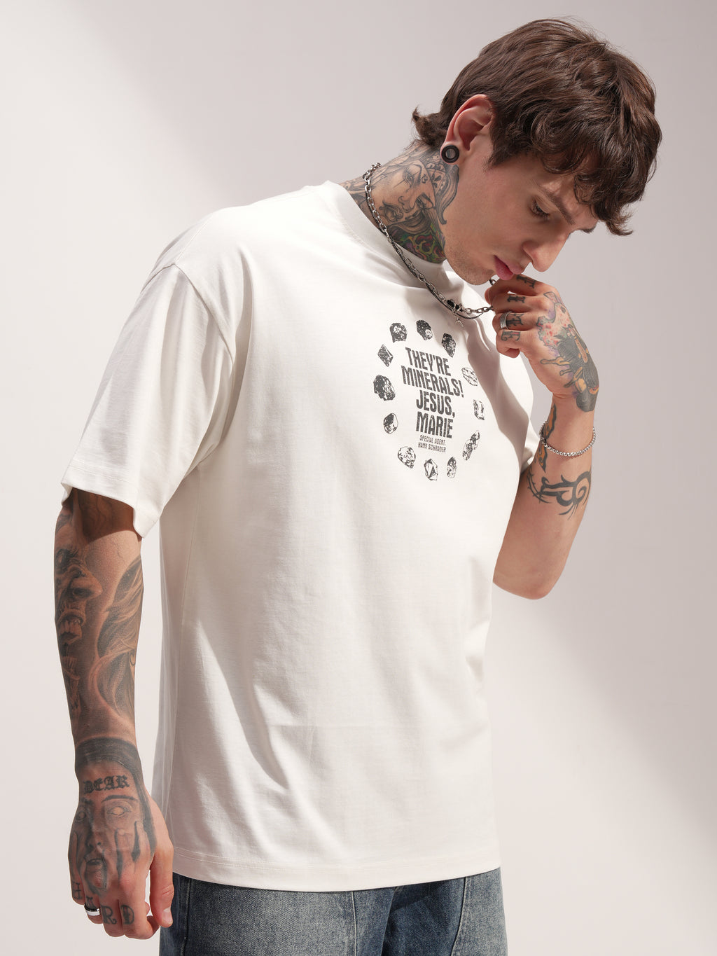 Highlander Men Off White Breaking Bad Printed Round Neck Oversized Fit T-Shirt - Off White - Image 6