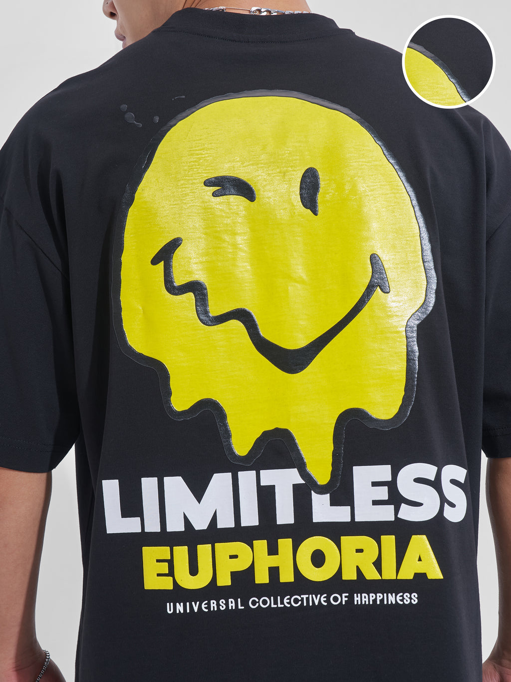 Highlander Men Black SmileyWorld® Printed Round Neck Oversized Fit T-Shirt - Black - Image 5