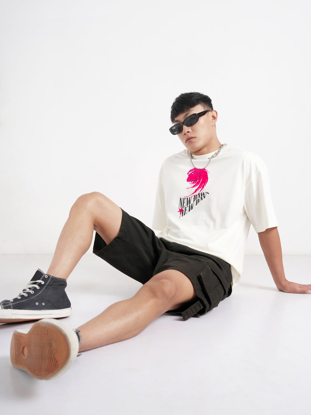 Highlander Men Off White SmileyWorldÂ® Printed Round Neck Oversized Fit T-Shirt - Off White - Image 2