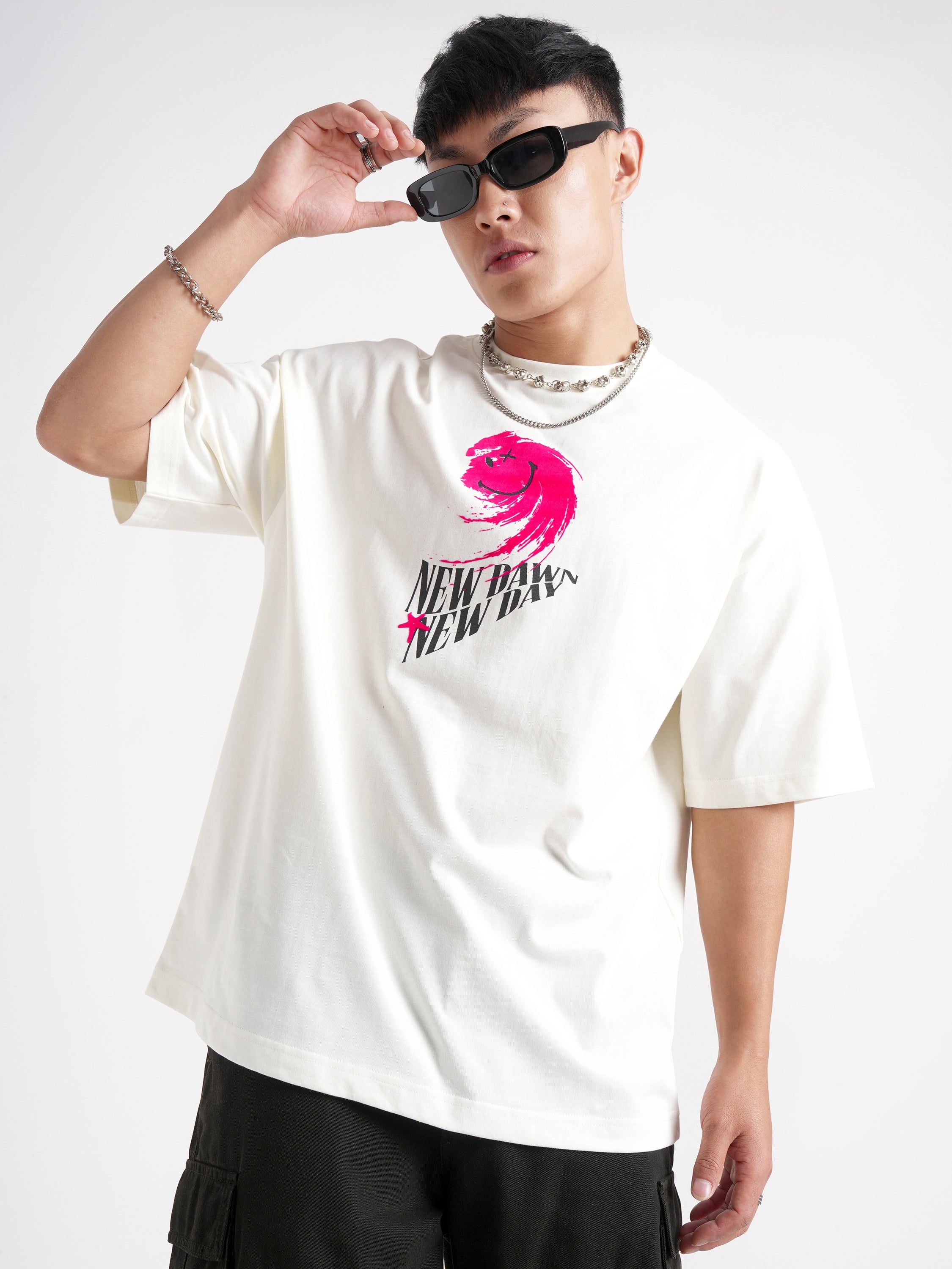 Highlander Men Off White SmileyWorldÂ® Printed Round Neck Oversized Fit T-Shirt - Off White - Image 3