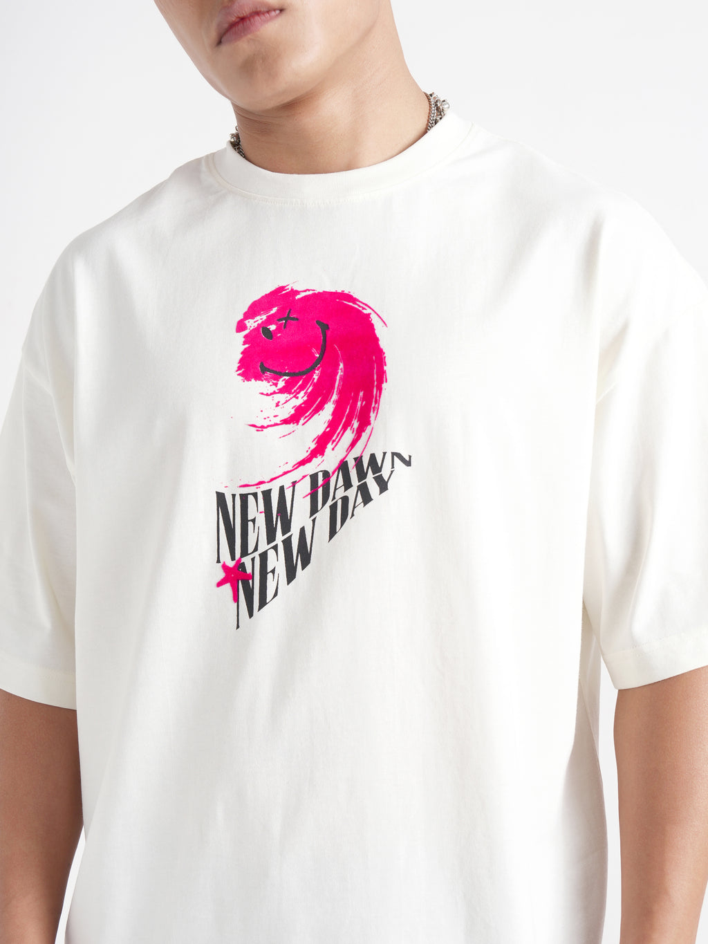 Highlander Men Off White SmileyWorldÂ® Printed Round Neck Oversized Fit T-Shirt - Off White - Image 7