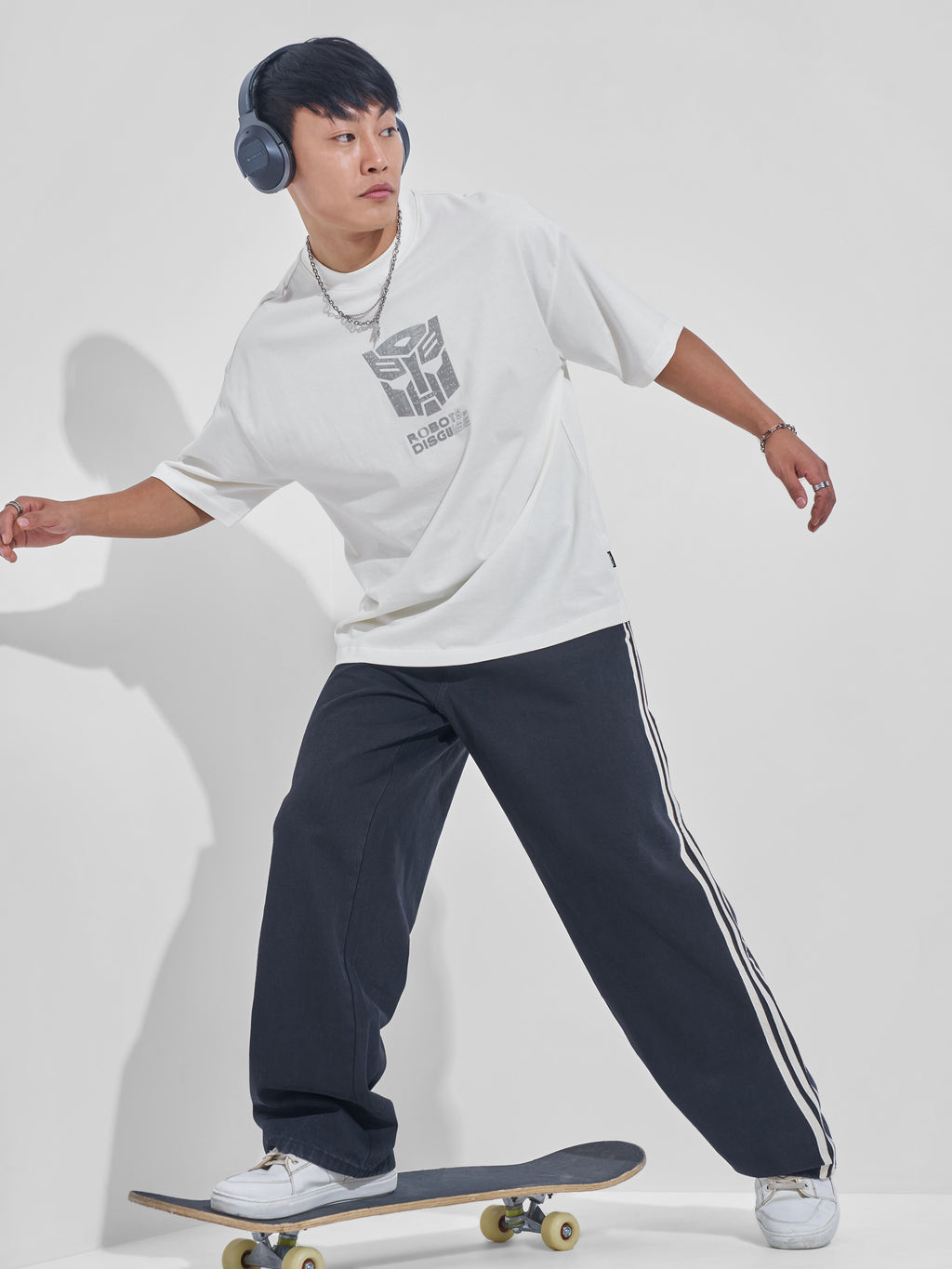 Highlander Men Off White Transformers Printed Round Neck Oversized Fit T-Shirt - Off White - Image 2