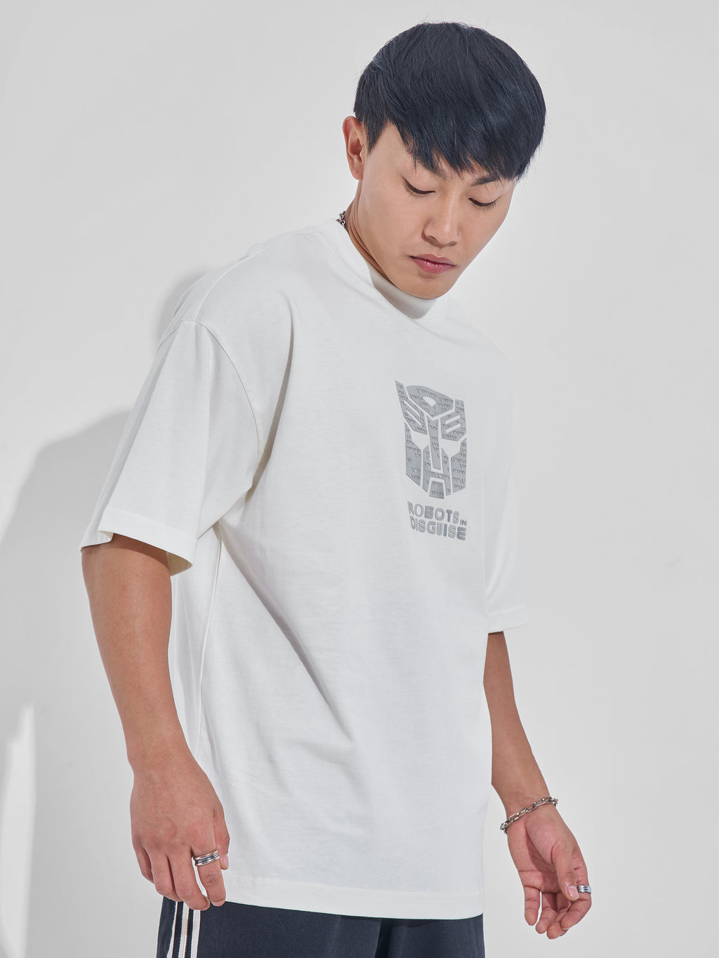 Highlander Men Off White Transformers Printed Round Neck Oversized Fit T-Shirt - Off White - Image 6