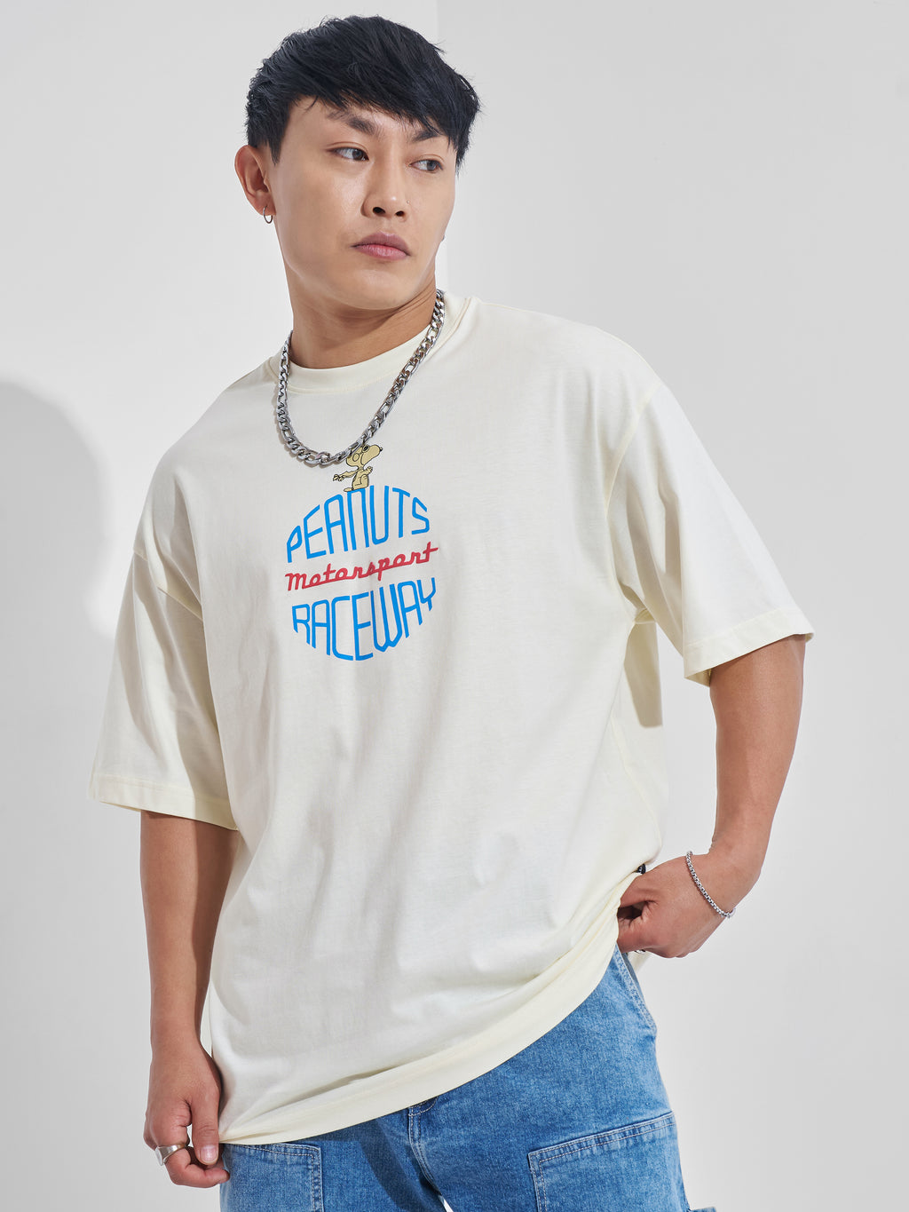 Highlander Men White Peanuts Printed Round Neck Oversized Fit T-Shirt - White - Image 3