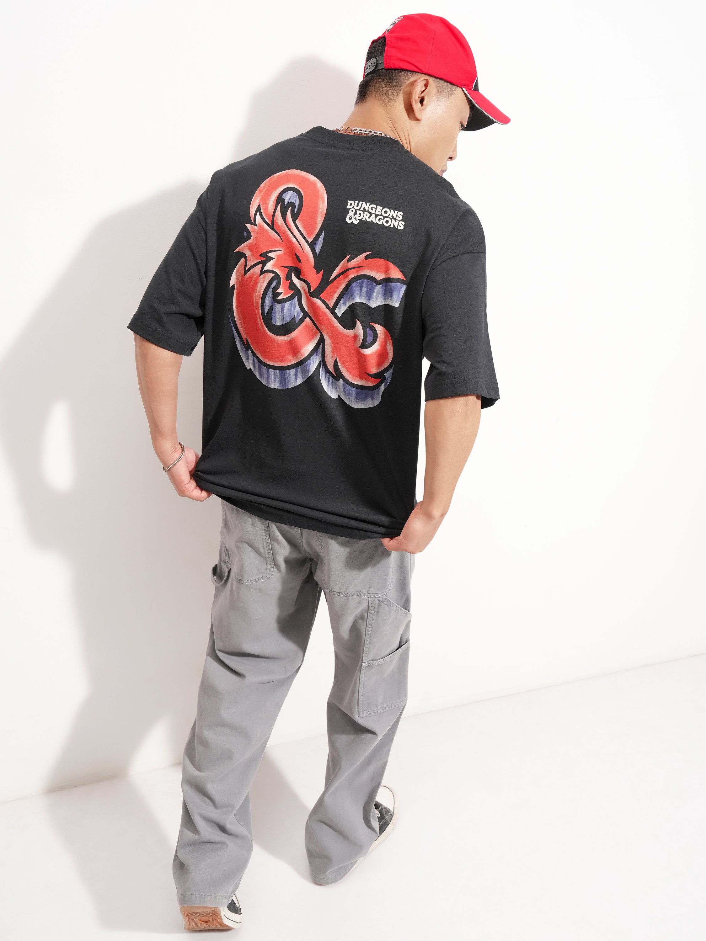 Highlander Men Black Dungeons And Dragons Printed Round Neck Oversized Fit T-Shirt - Black - Image 2