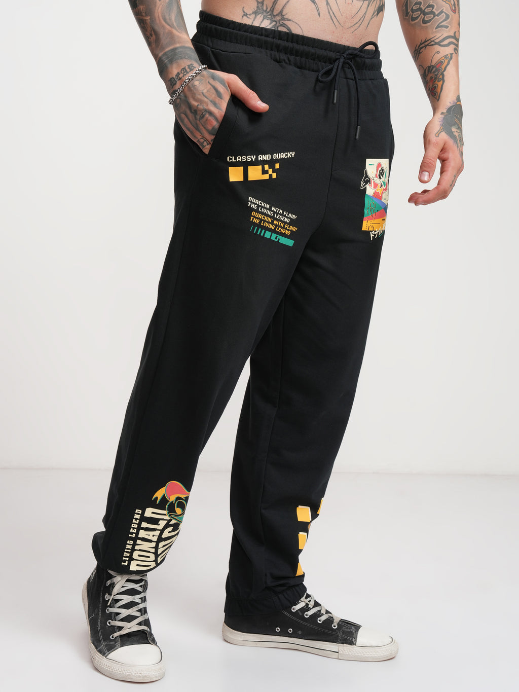 Disney By Highlander Men Black Donald Duck Printed Baggy Fit Joggers - Black - Image 6