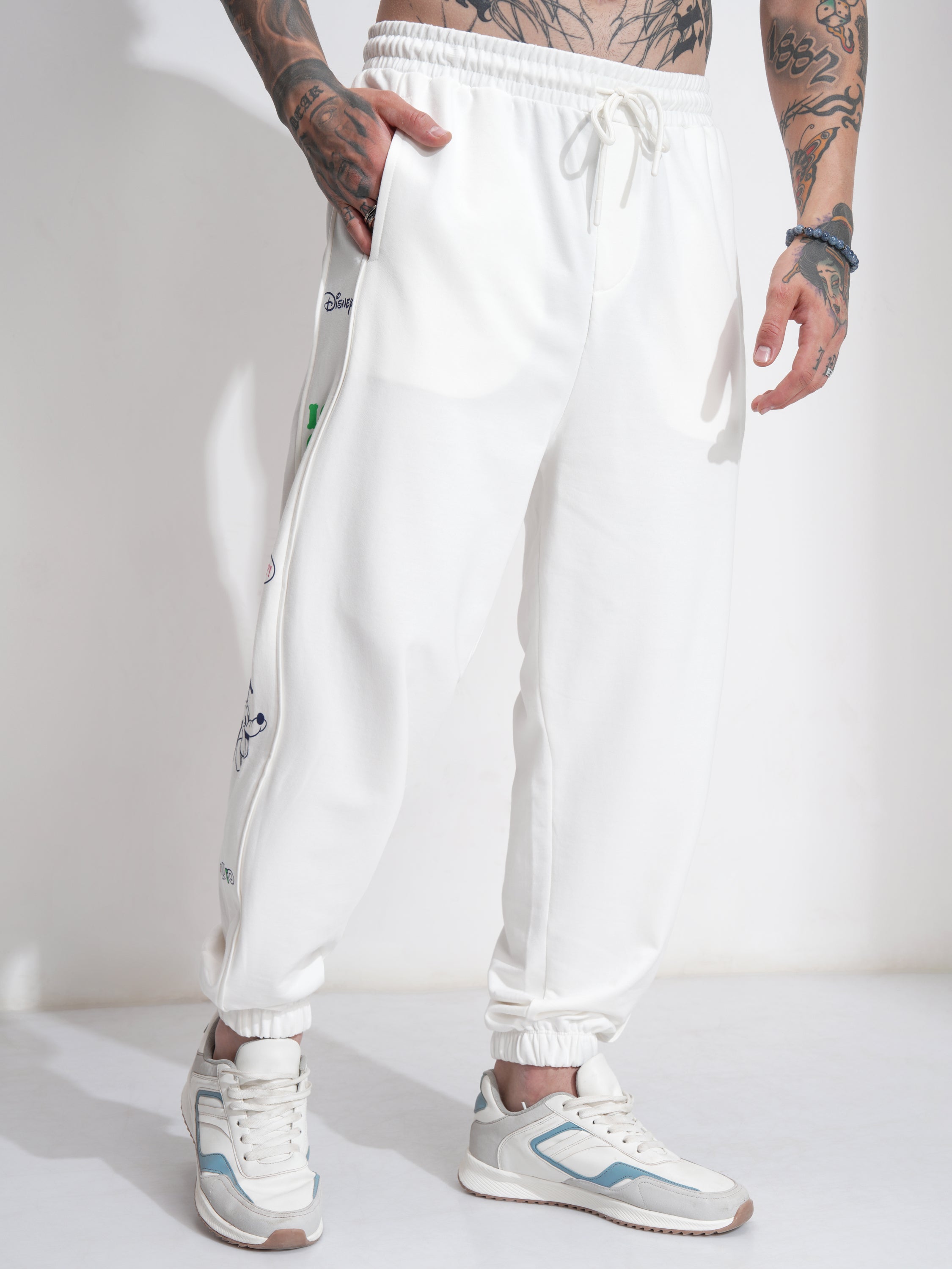 Disney By Highlander Men Off White Mickey Mouse Loose Fit Solid Joggers - Off White - Image 6