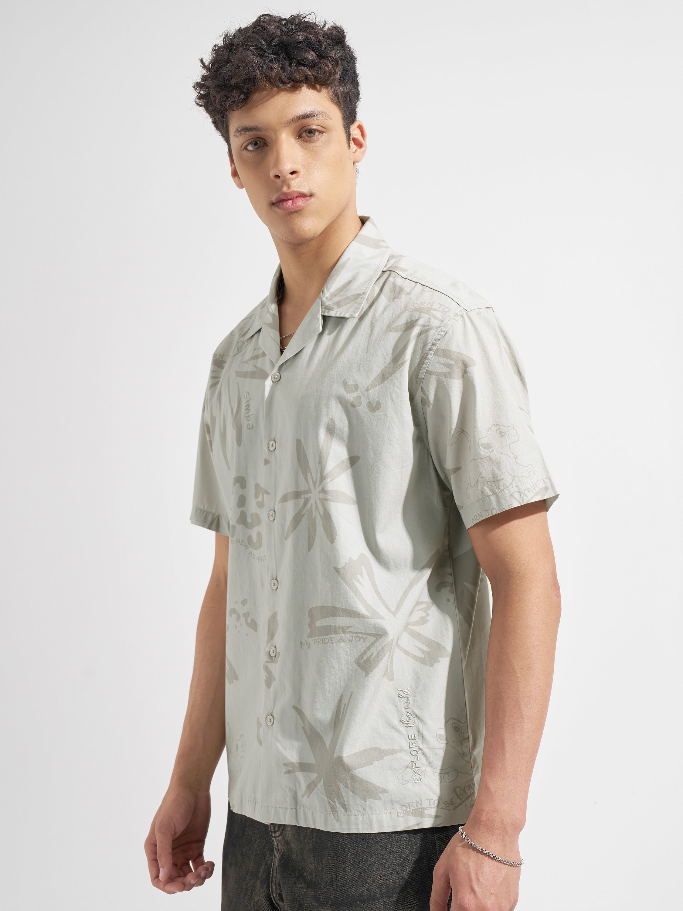 Disney By Highlander Men Grey Simba Printed Relaxed Fit Casual Shirt