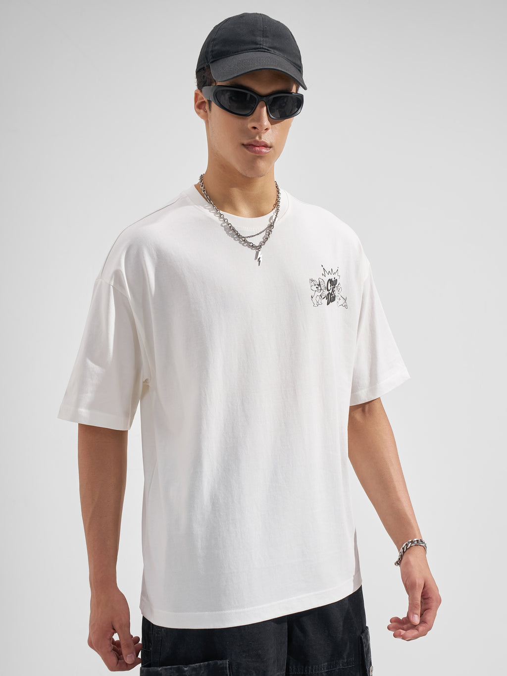 Dsiney By Highlander Men White Chip And Dale Printed Round Neck Oversized Fit T-Shirt