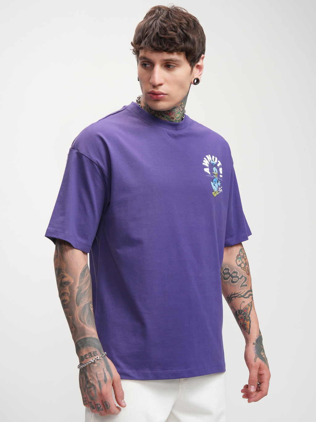 Disney By Highlander Men Purple Donald Duck Printed Round Neck Oversized Fit T-Shirt - Purple - Image 6