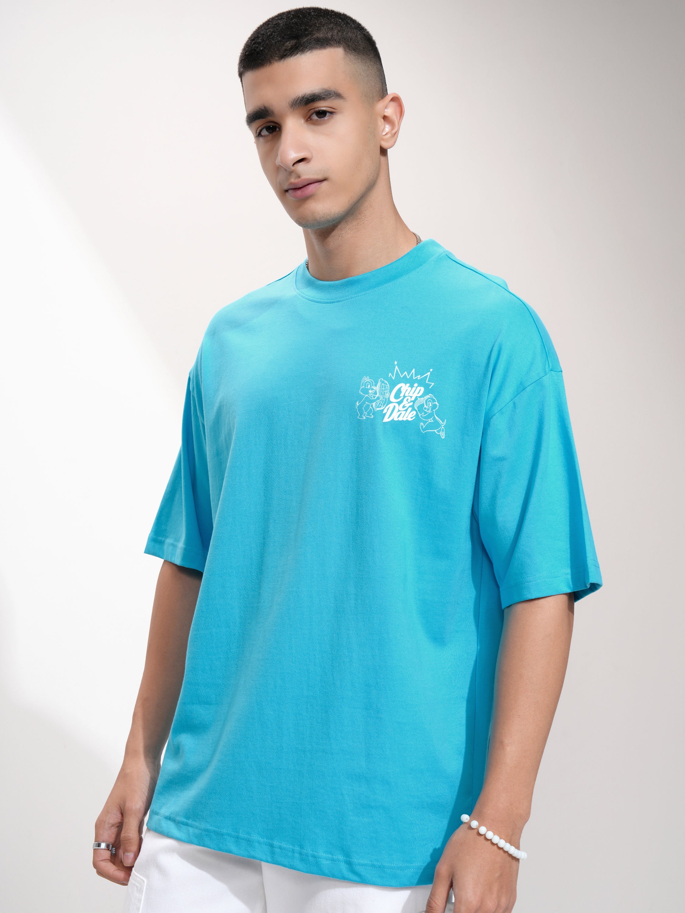 Disney By Highlander Men Turquoise Chip And Dale Printed Round Neck Oversized Fit T-Shirt - Turquoise - Image 4
