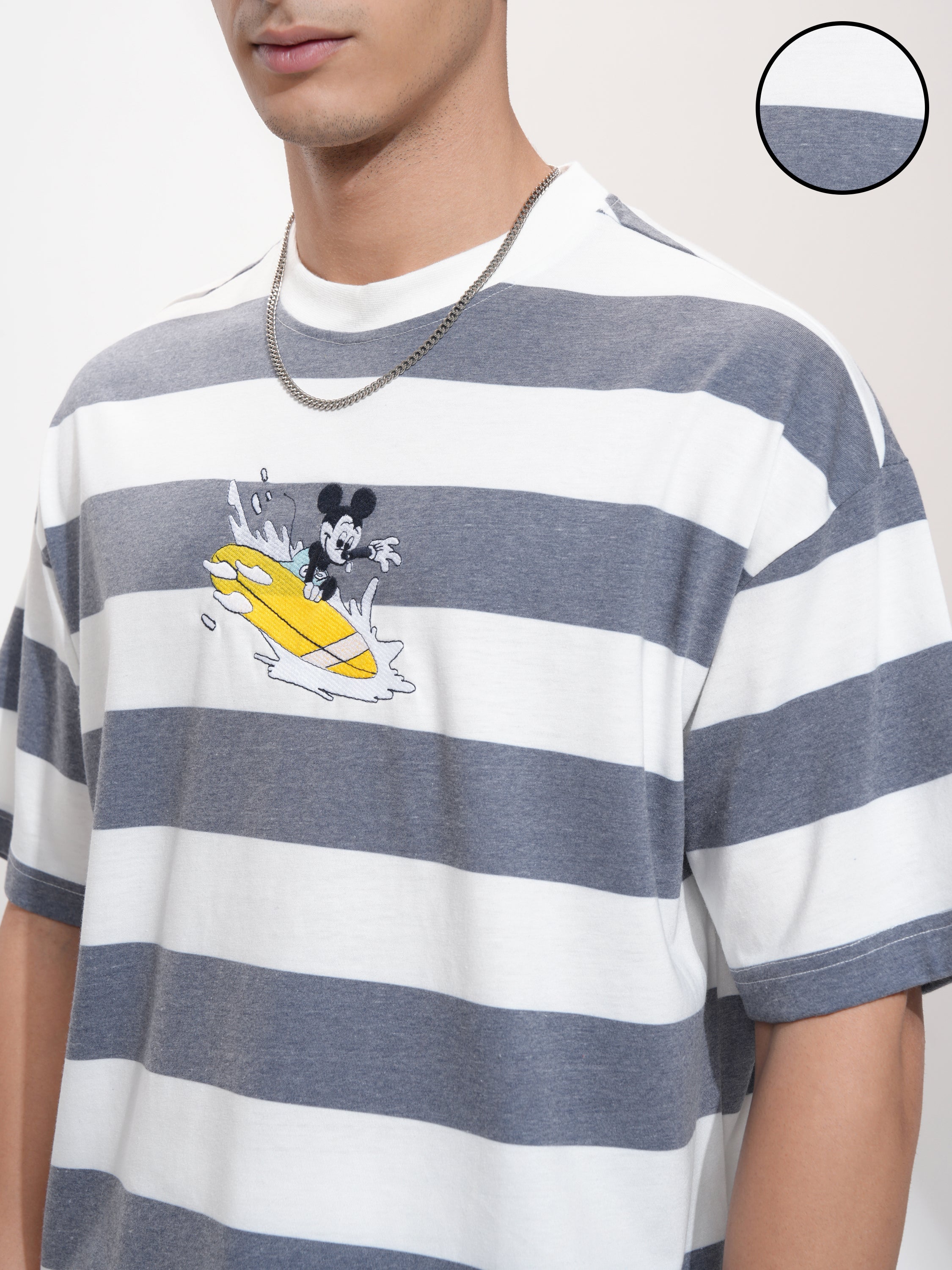 Disney By Highlander Men Navy Blue Mickey Mouse Printed Round Neck Oversized Fit T-Shirt - Navy Blue - Image 5
