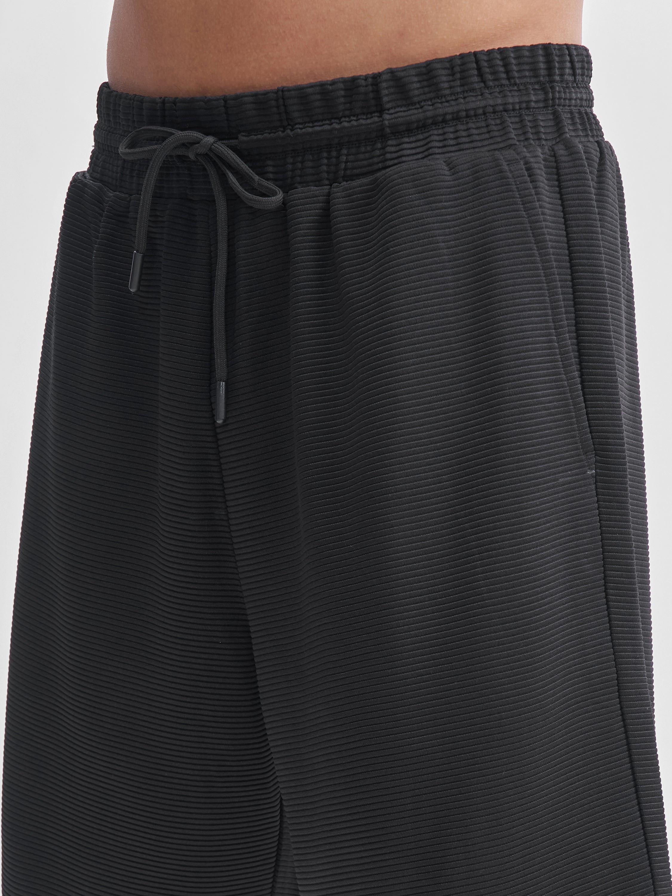 Highlander Men Black T-Shirt With Shorts Co-Ords - Black - Image 7