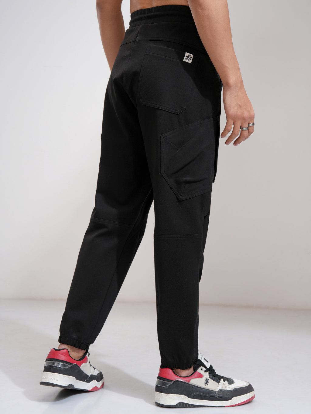 Highlander Men Black Tapered Fit Solid Joggers - Black - Image 3