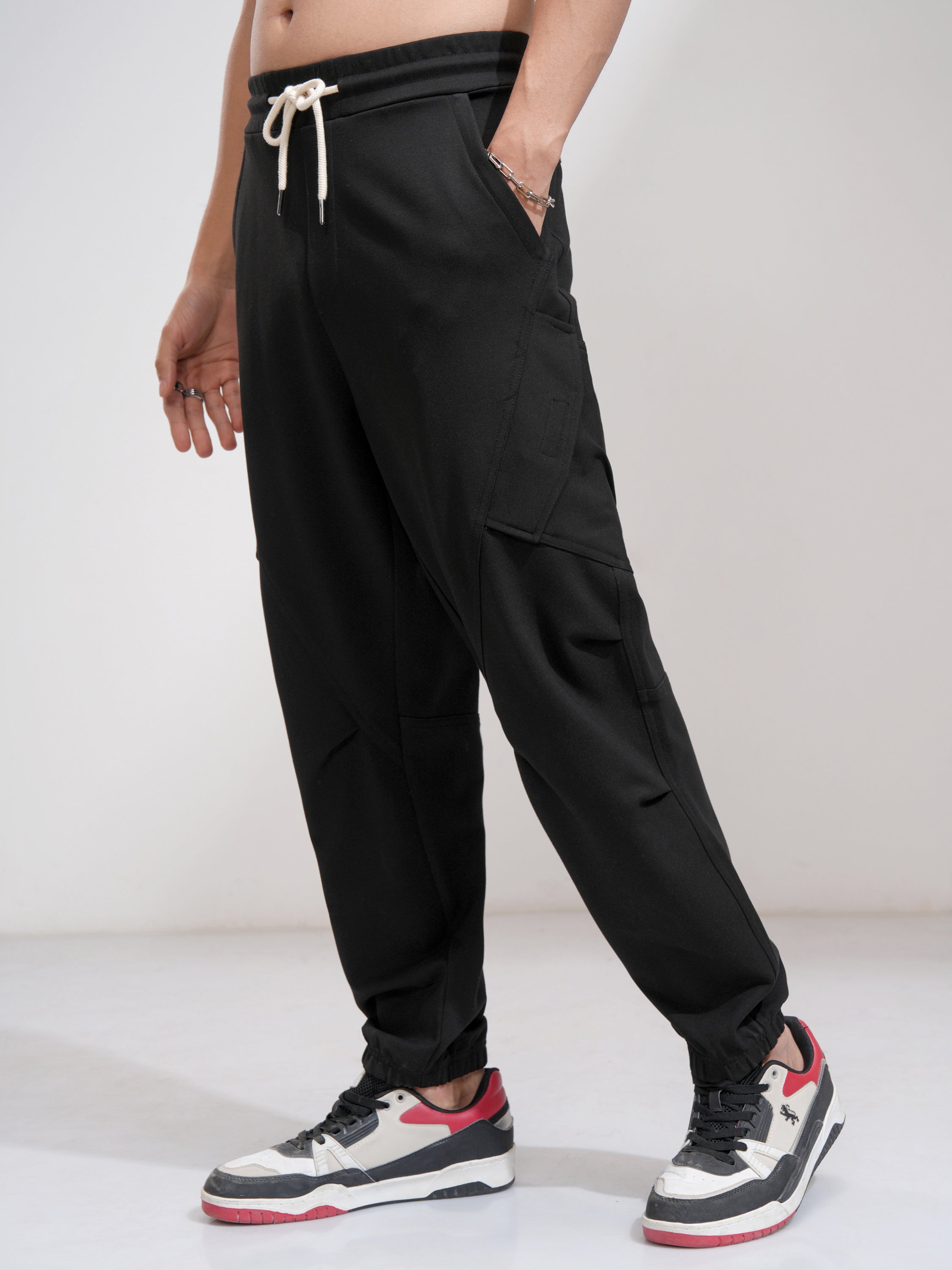 Highlander Men Black Tapered Fit Solid Joggers - Black - Image 4