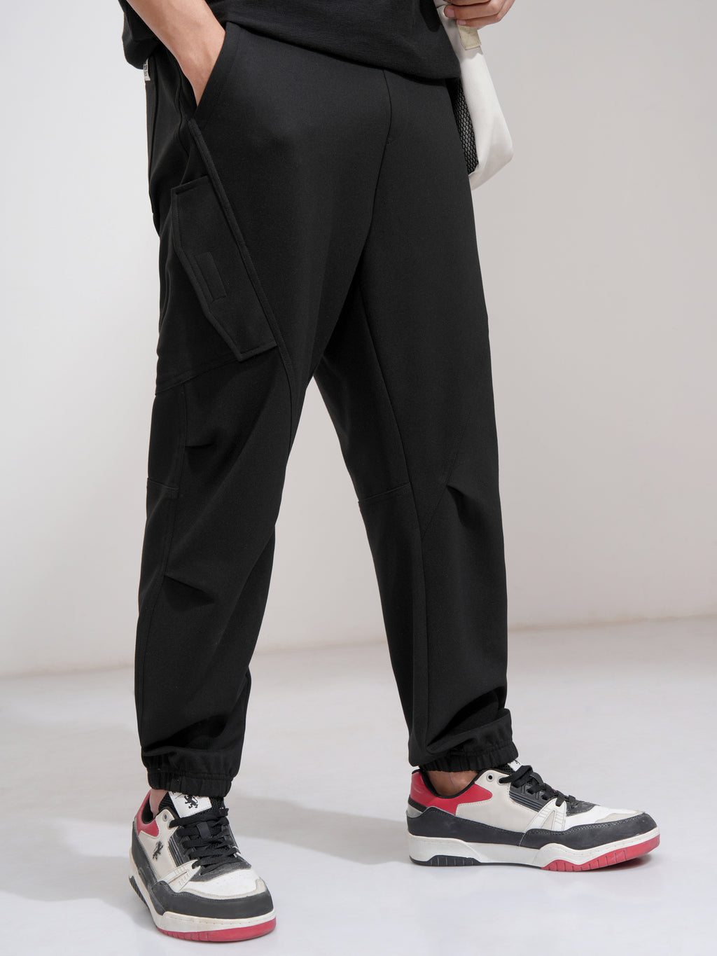 Highlander Men Black Tapered Fit Solid Joggers - Black - Image 6