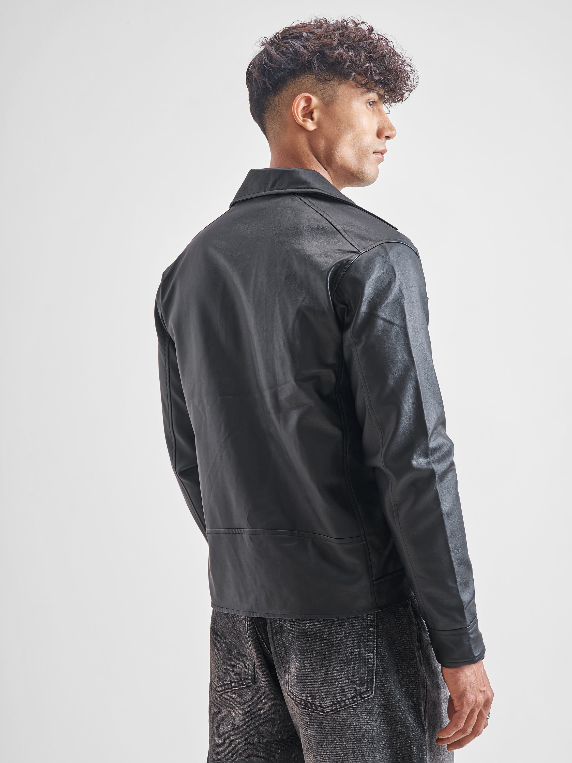 Highlander Men Black Solid Leather Jacket - Black - Image 3