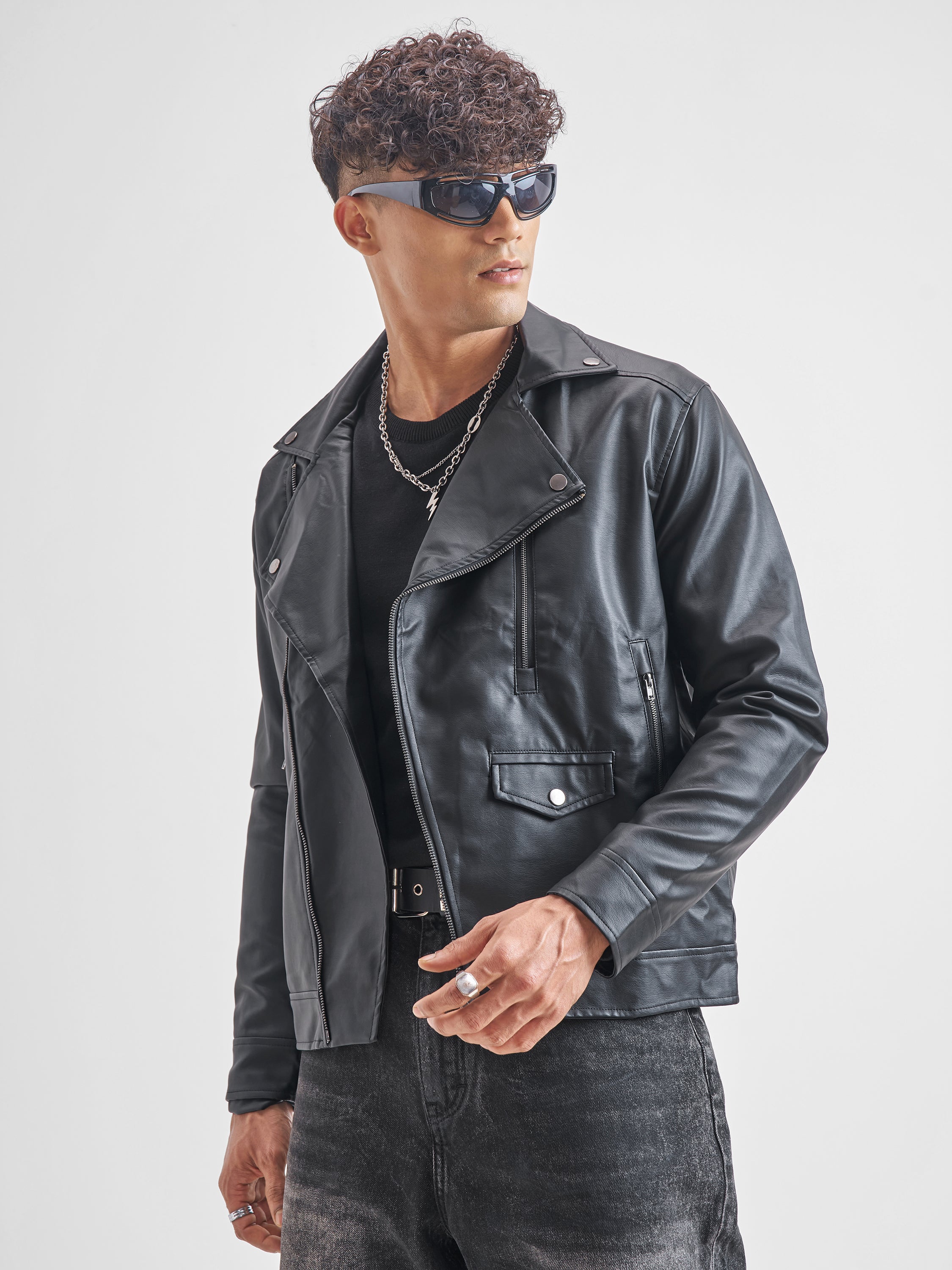 Highlander Men Black Solid Leather Jacket - Black - Image 4