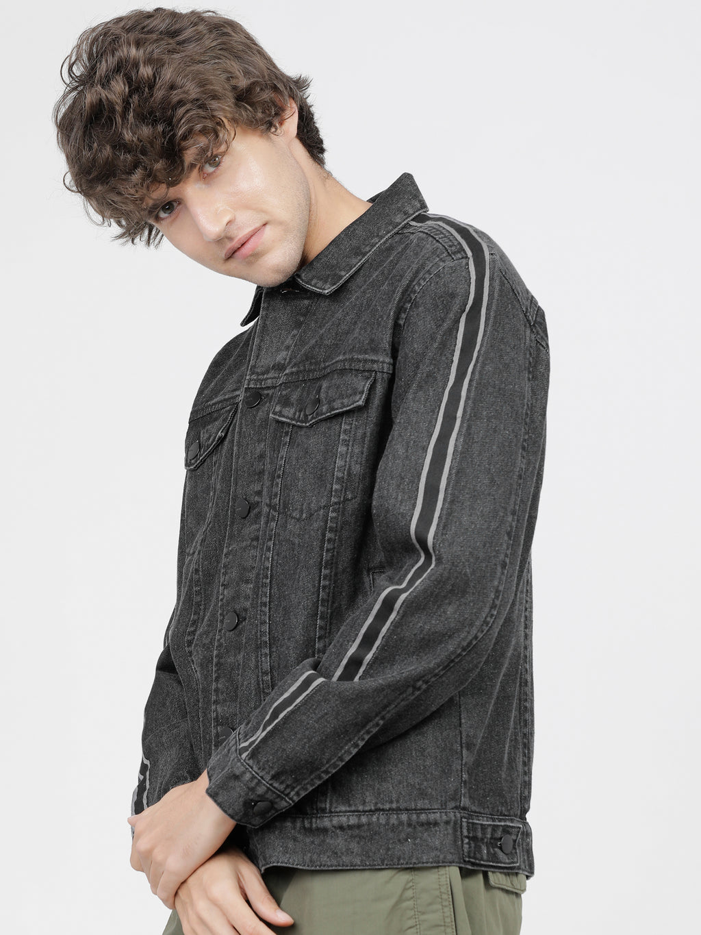 Highlander Men Black Solid Denim Jacket - Black - Image 2