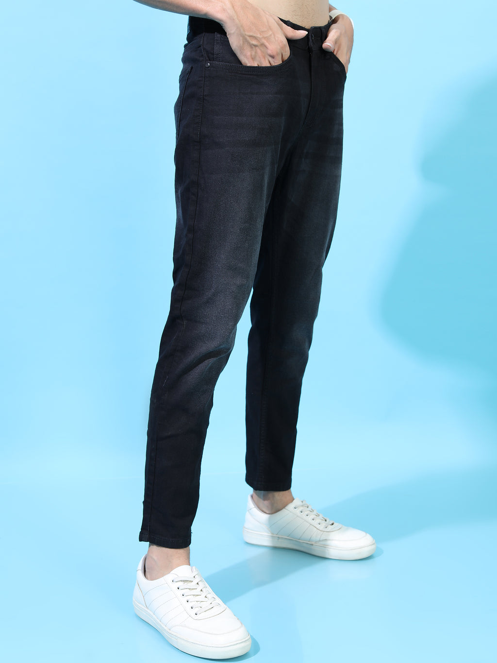 Highlander Men Black Tapered Fit Stretchable Jeans - Black - Image 6