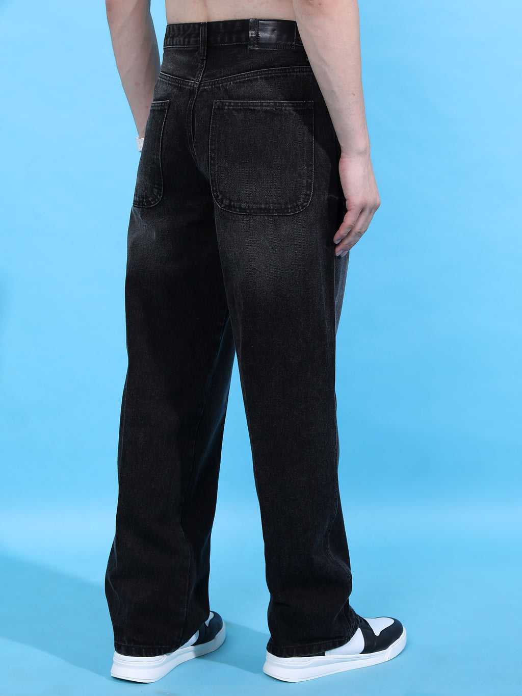 Highlander Men Black Straight Fit Jeans - Black - Image 3