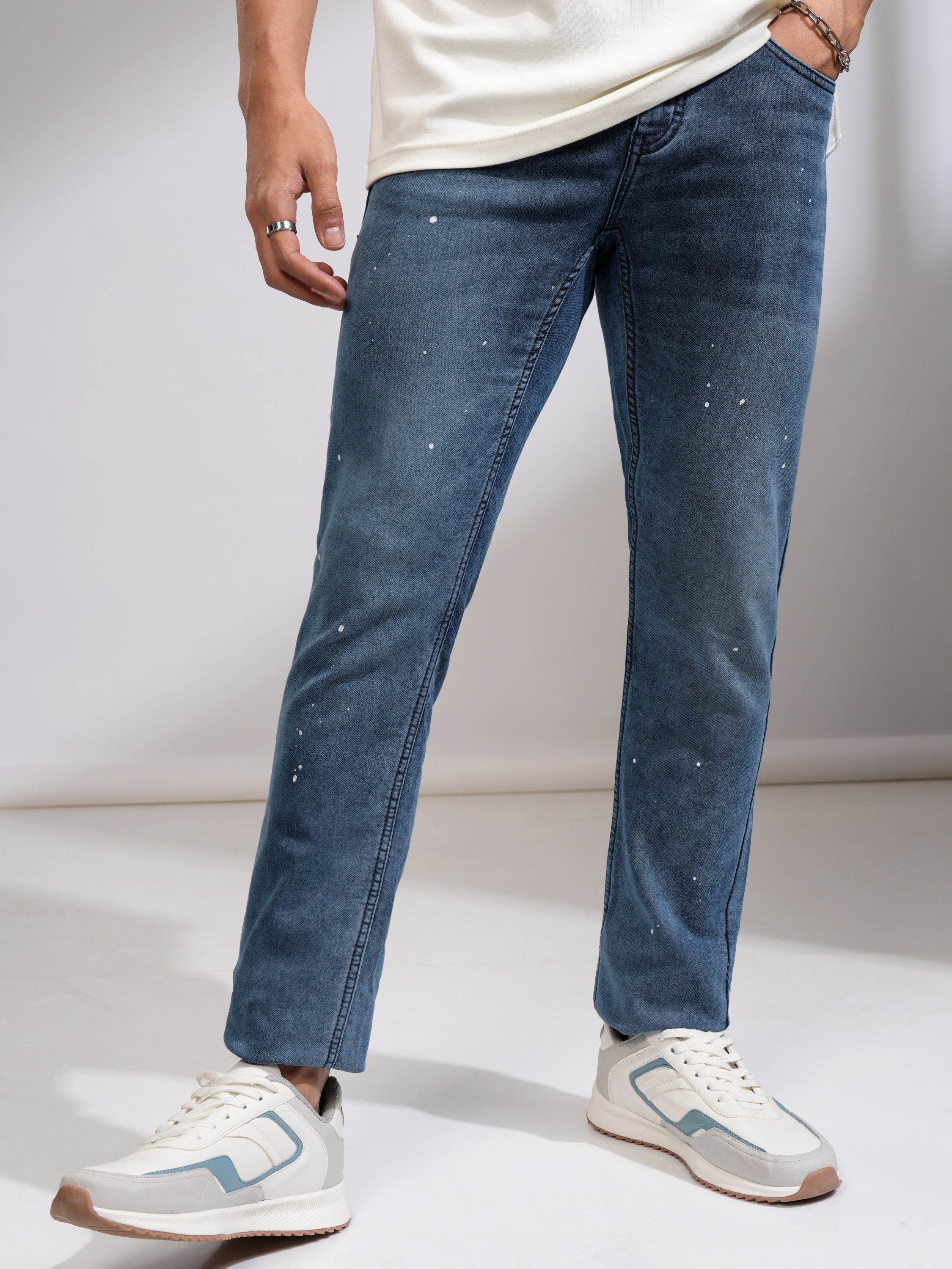 Highlander Men Blue Tapered Fit Stretchable Jeans - Blue - Image 1