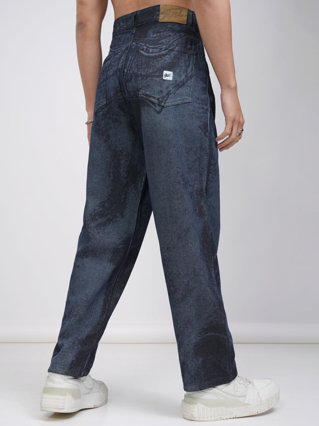 Highlander Men Blue Straight Fit Stretchable Jeans - Blue - Image 3