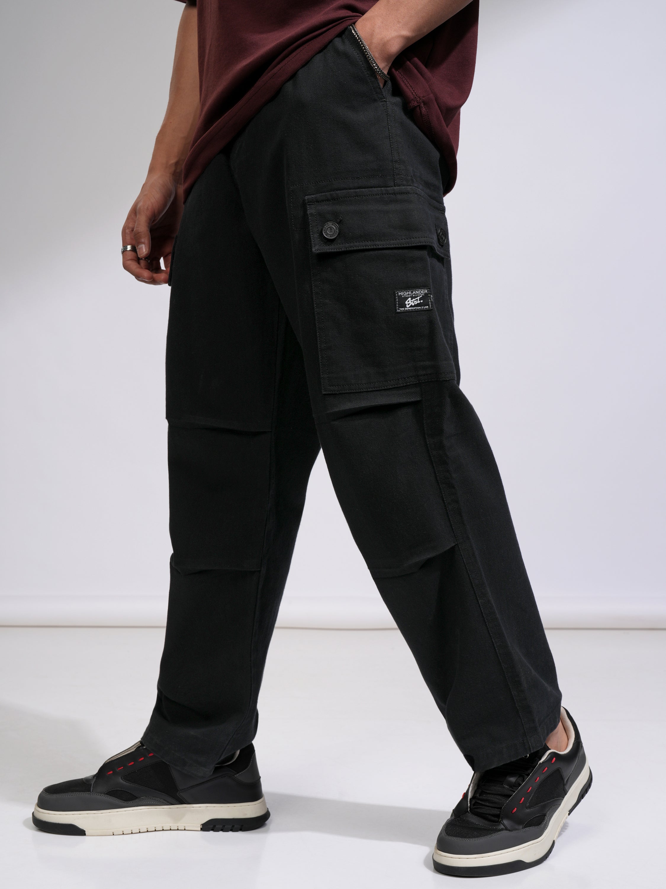 Highlander Men Black Straight Fit Stretchable Jeans - Black - Image 4