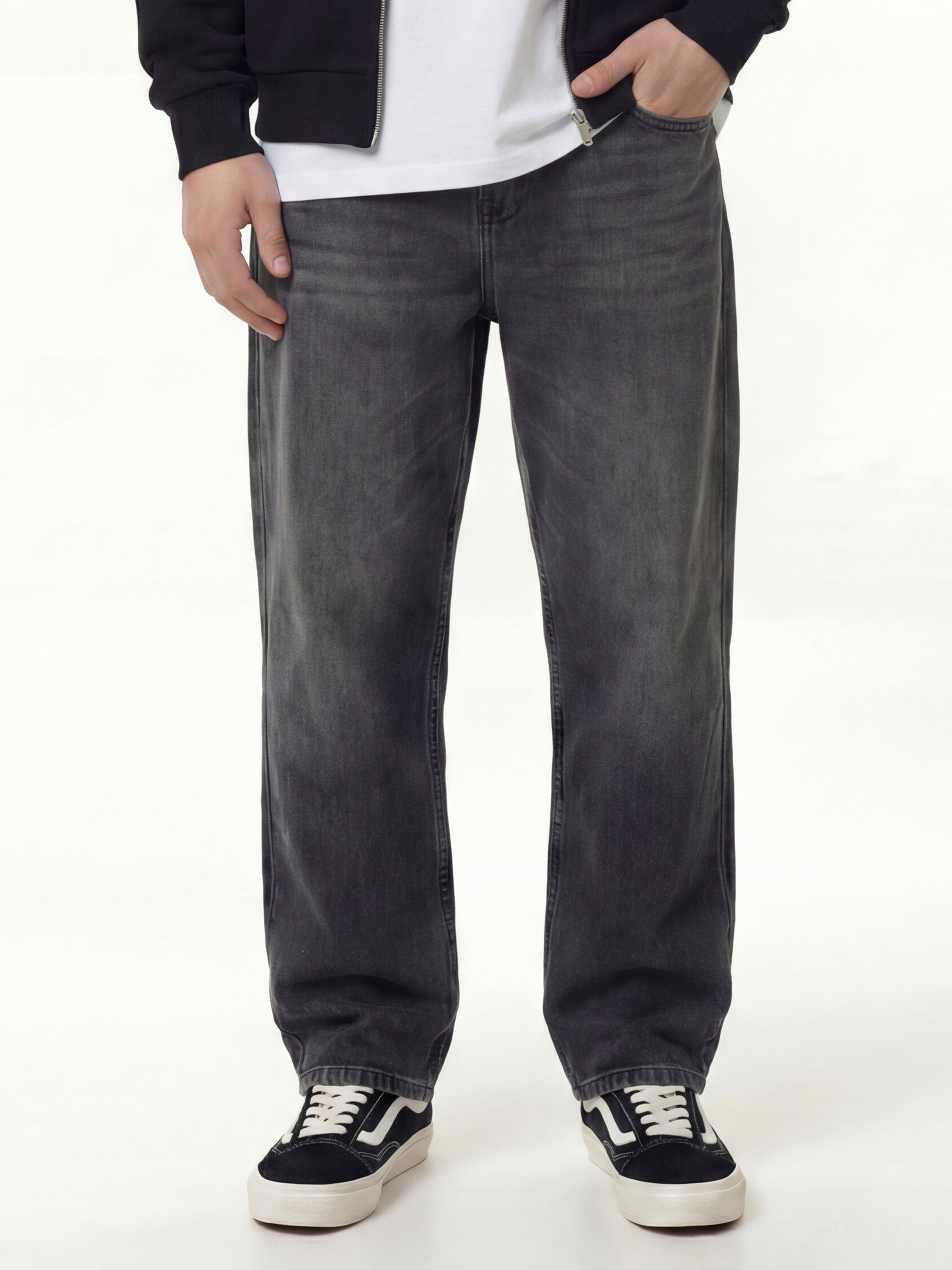Highlander Men Grey Straight Fit Stretchable Jeans - Grey - Image 1