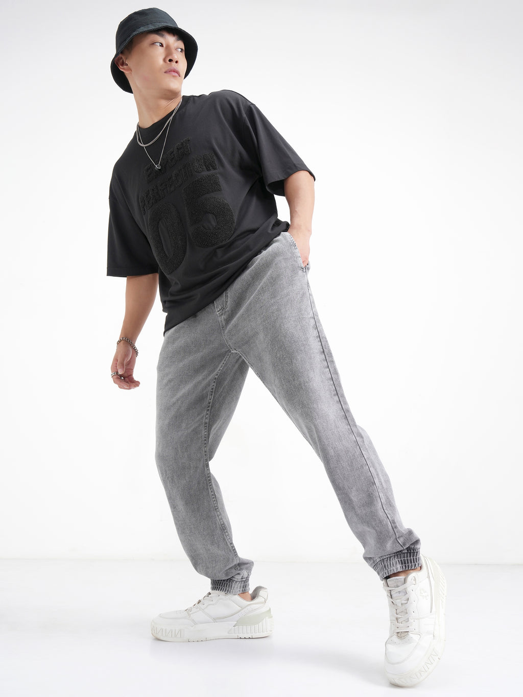 Highlander Men Grey Jogger Jeans - Grey - Image 2