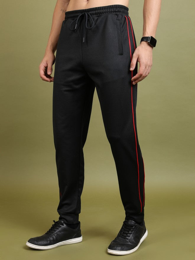Highlander Men Black Straight Fit Solid Joggers - Black - Image 4