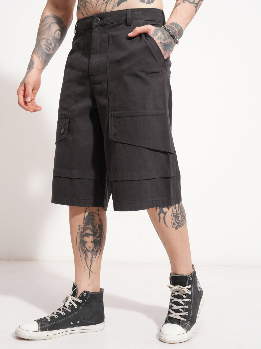 Highlander Men Grey Baggy Cargo Shorts - Grey - Image 4