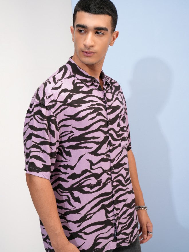 Highlander Men Lavender Printed Oversized Fit Casual Shirt - Lavender - Image 6