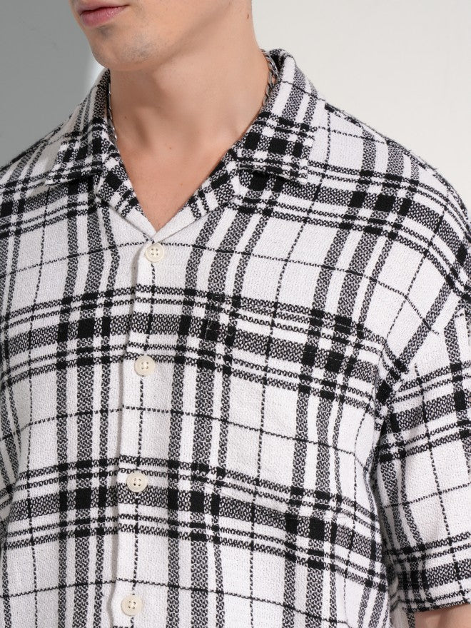 Highlander Men White Checked Oversized Fit Casual Shirt - White - Image 5