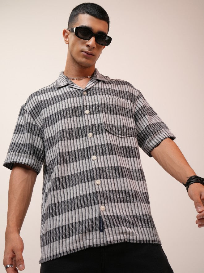 Highlander Men Grey Textured Oversized Fit Casual Shirt - Grey - Image 1