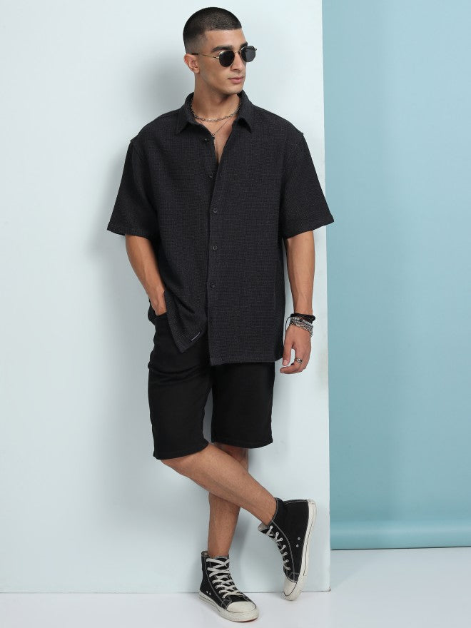 Highlander Men Black Solid Oversized Fit Casual Shirt - Black - Image 2