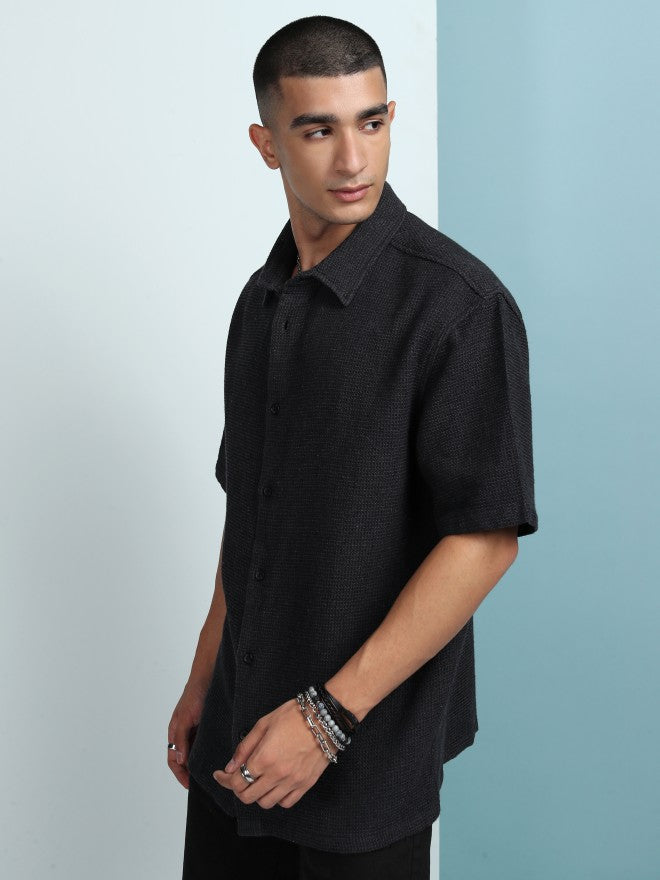 Highlander Men Black Solid Oversized Fit Casual Shirt - Black - Image 4