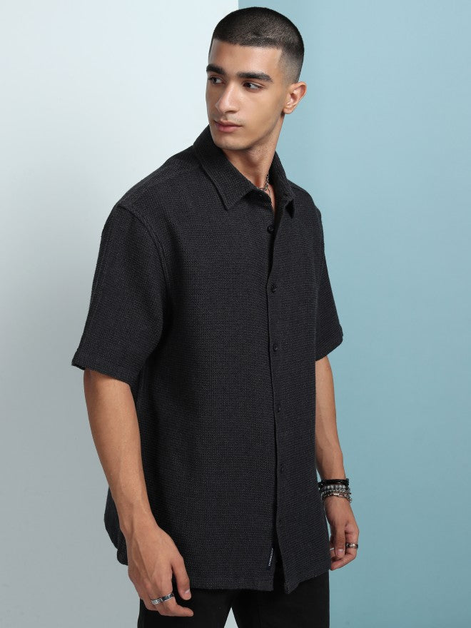 Highlander Men Black Solid Oversized Fit Casual Shirt - Black - Image 6