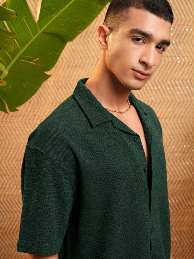 Highlander Men Green Solid Oversized Fit Casual Shirt - Green - Image 1