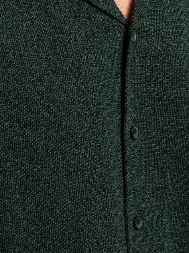 Highlander Men Green Solid Oversized Fit Casual Shirt - Green - Image 8