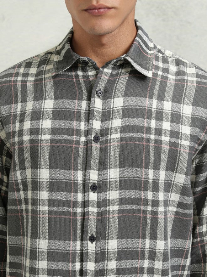 Highlander Men Grey Checked Oversized Fit Casual Shirt - Grey - Image 5