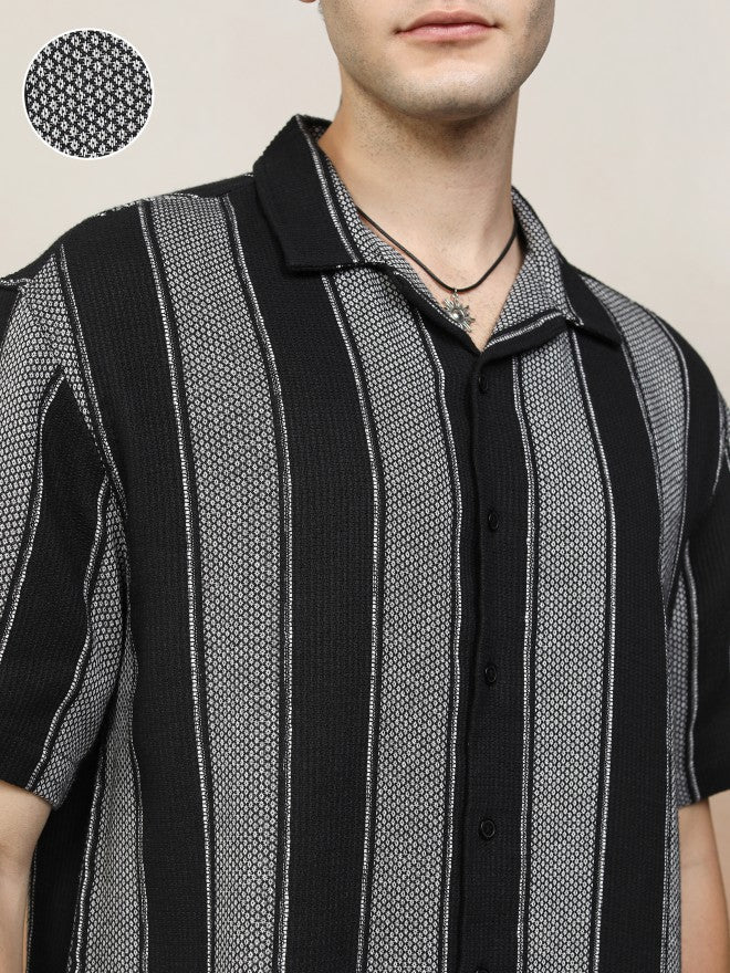 Highlander Men Black Striped Oversized Fit Casual Shirt - Black - Image 5