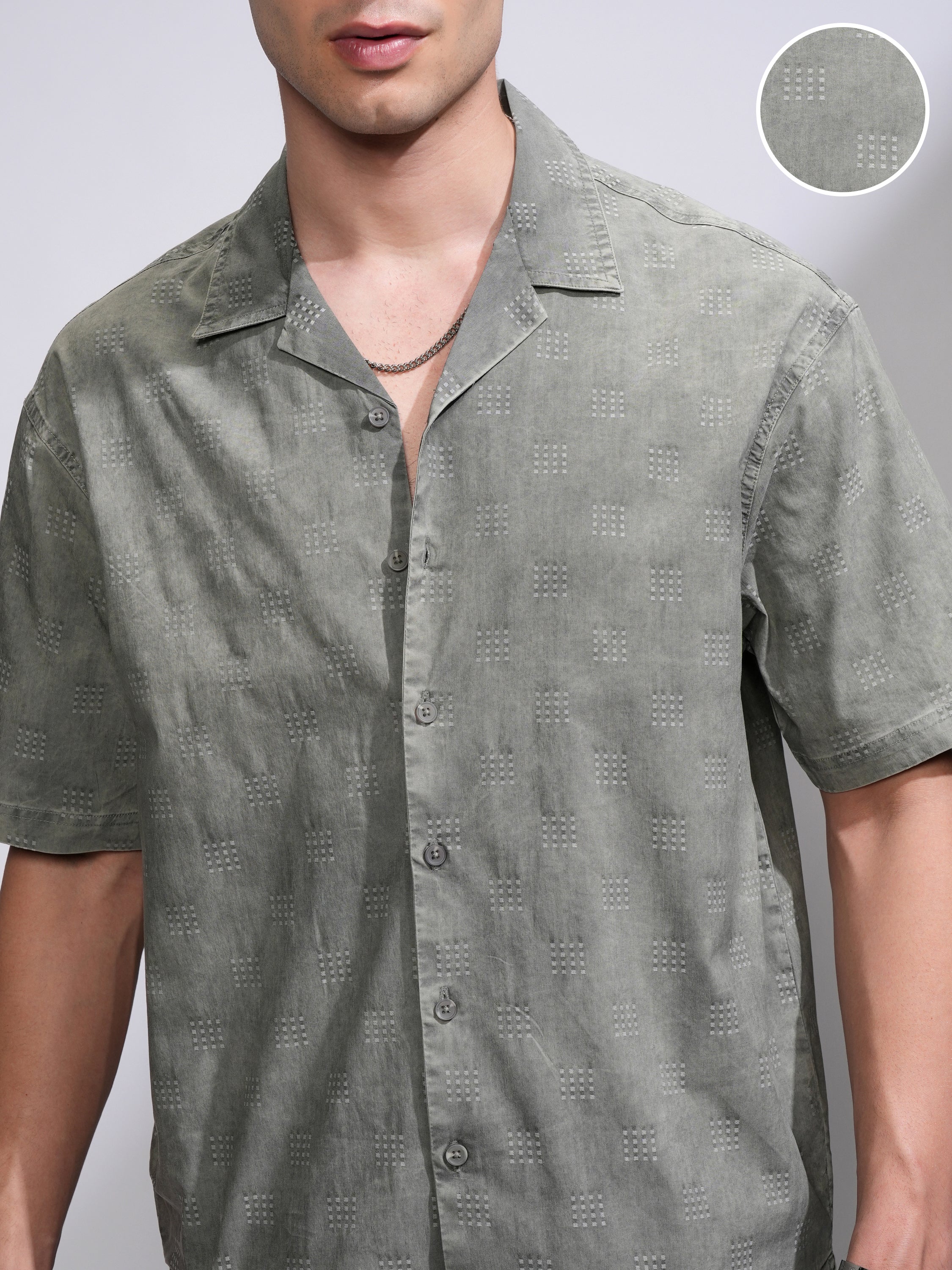 Highlander Men Green Printed Oversized Fit Casual Shirt - Green - Image 5