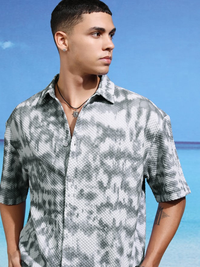 Highlander Men Pink Printed Oversized Fit Casual Shirt - Grey - Image 1