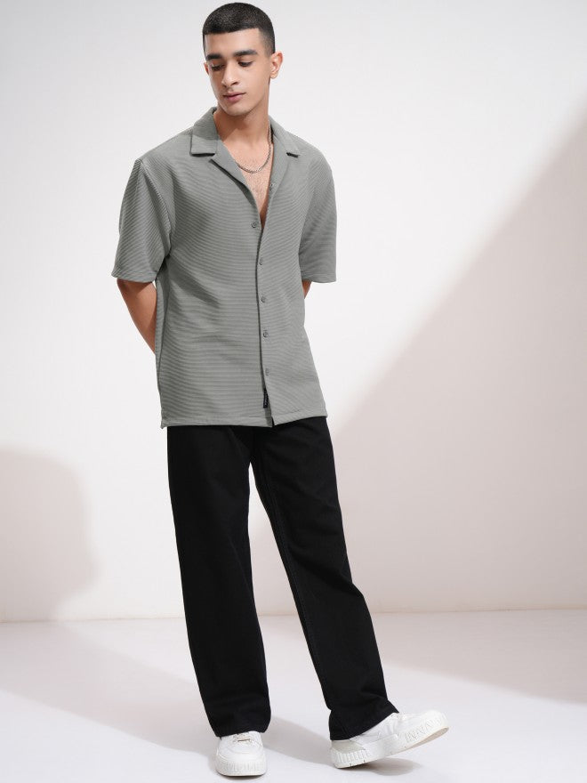 Highlander Men Grey Textured Oversized Fit Casual Shirt - Grey - Image 2